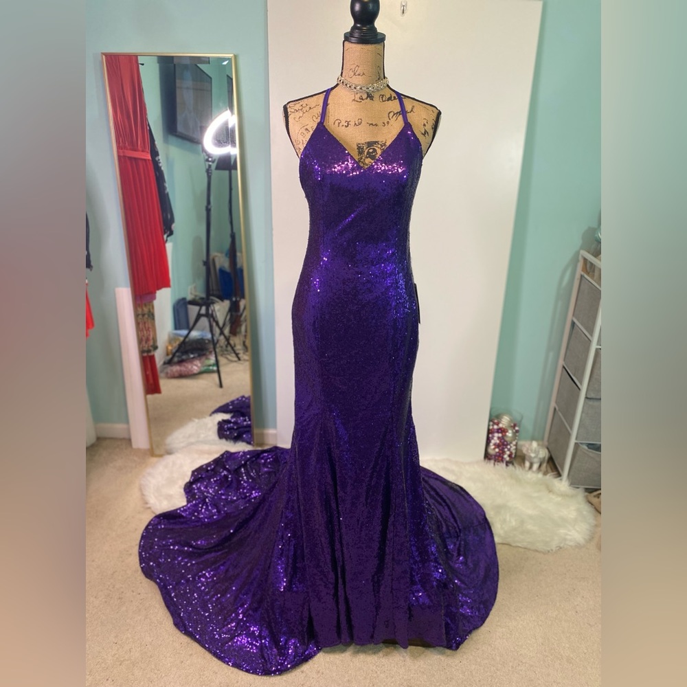 DANYSU Sequin Gown size S NWT